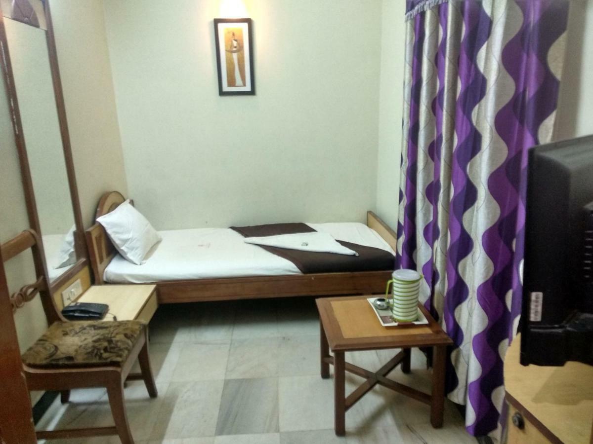 Hotel Rajwada International Belgaum Dış mekan fotoğraf