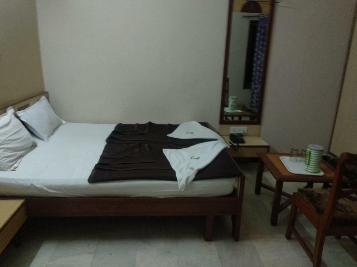 Hotel Rajwada International Belgaum Dış mekan fotoğraf